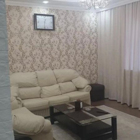 Hotel Роща 7 Bishkek Exterior foto